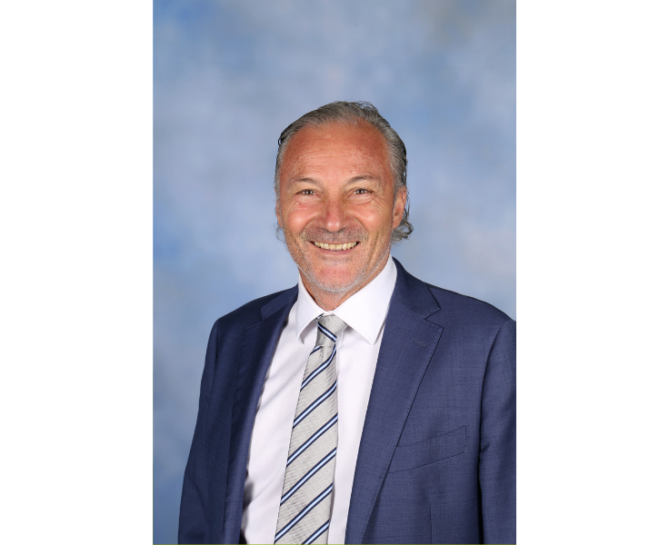 Copy of DA - Gallery - Staff Portraits - Gallery Block Template - Staff Portrait